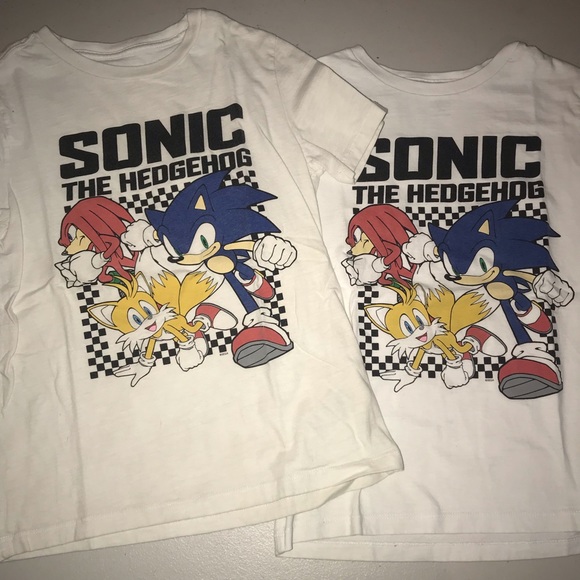 Vintage Style Sonic The Hedgehog Tee - Picture 2 of 2